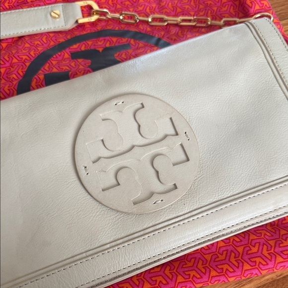 Tory Burch Beige Leather Wristlet - Picture 2 of 6